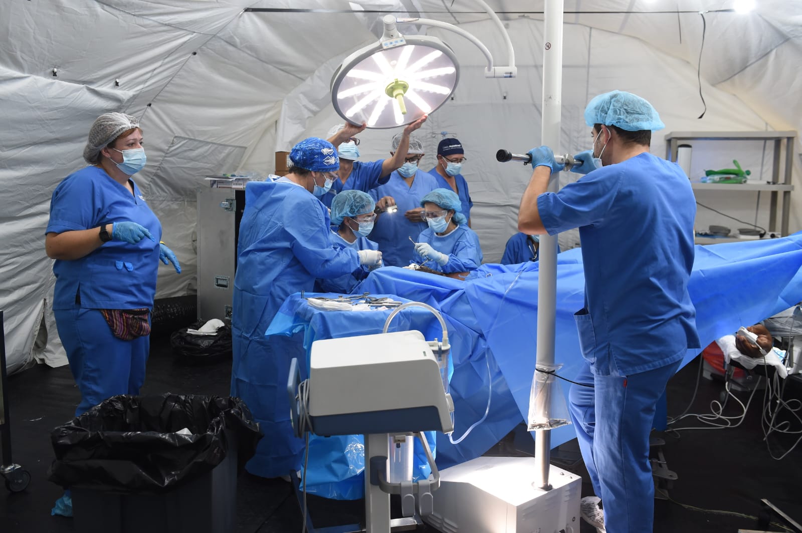 Exteriores finaliza de forma exitosa la misión del hospital de campaña de la AECID en Jamaica