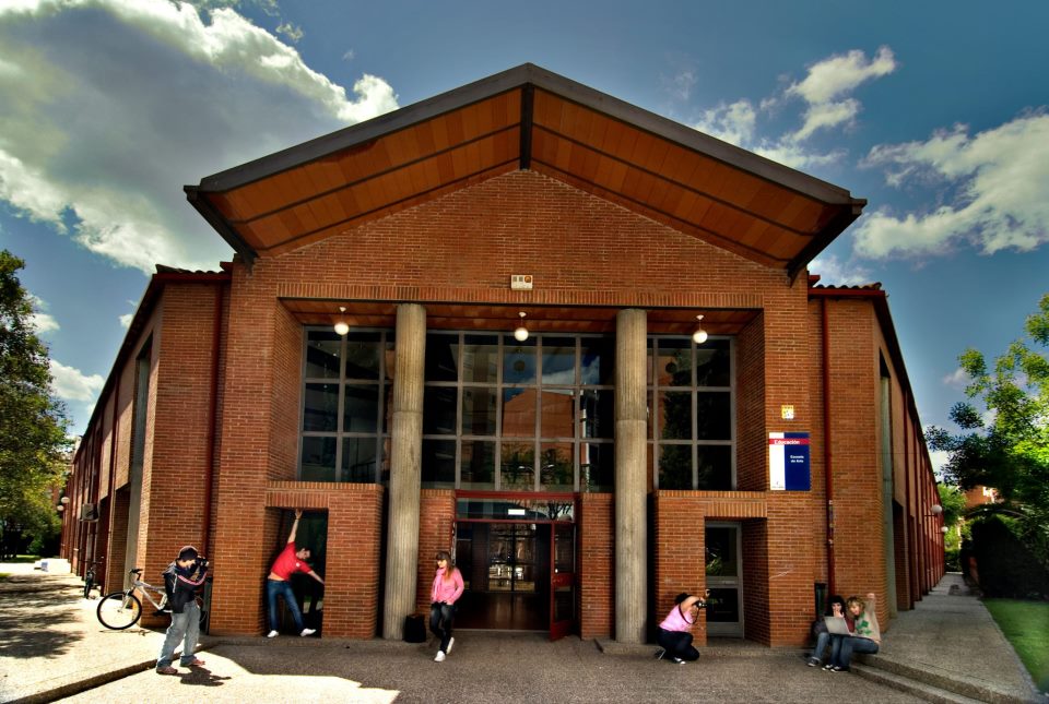 III Programa de Residencias Artsticas en la Escuela de Arte Talavera